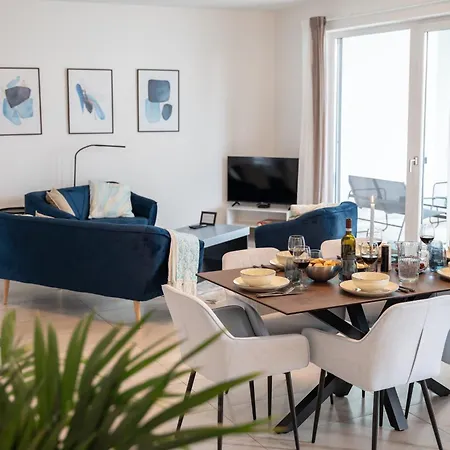 Zentral - Fuer 6 - 2x Frei Parken - Terrasse Apartment Giessen