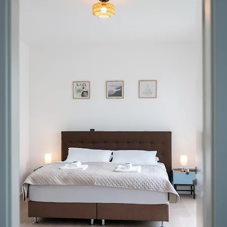 Zentral - Für 6 - 2x Frei Parken - Terrasse Apartment Gießen